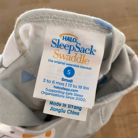 HALO SleepSack Lions Tigers Bears Multi Way adjustable Swaddle - Picture 7 of 8